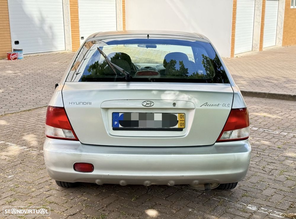 Hyundai Accent 1.3 GLS - 5