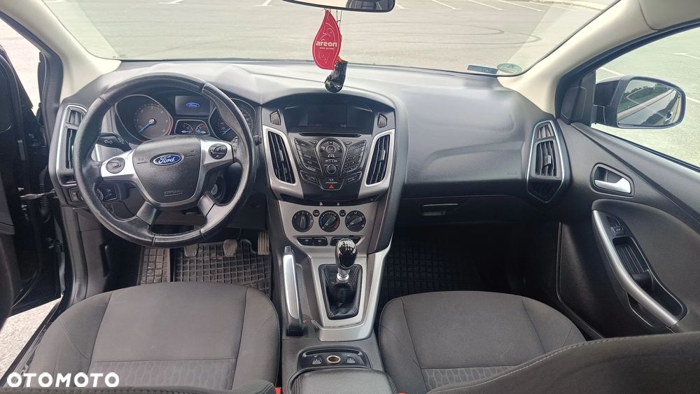Ford Focus - 11