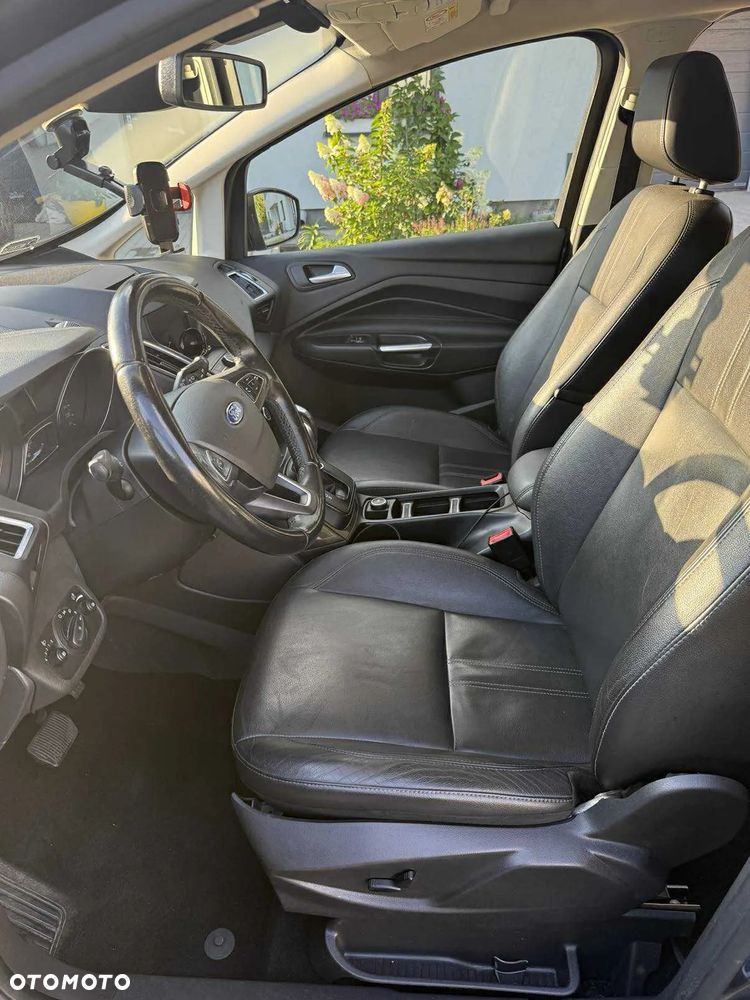 Ford Grand C-MAX - 3