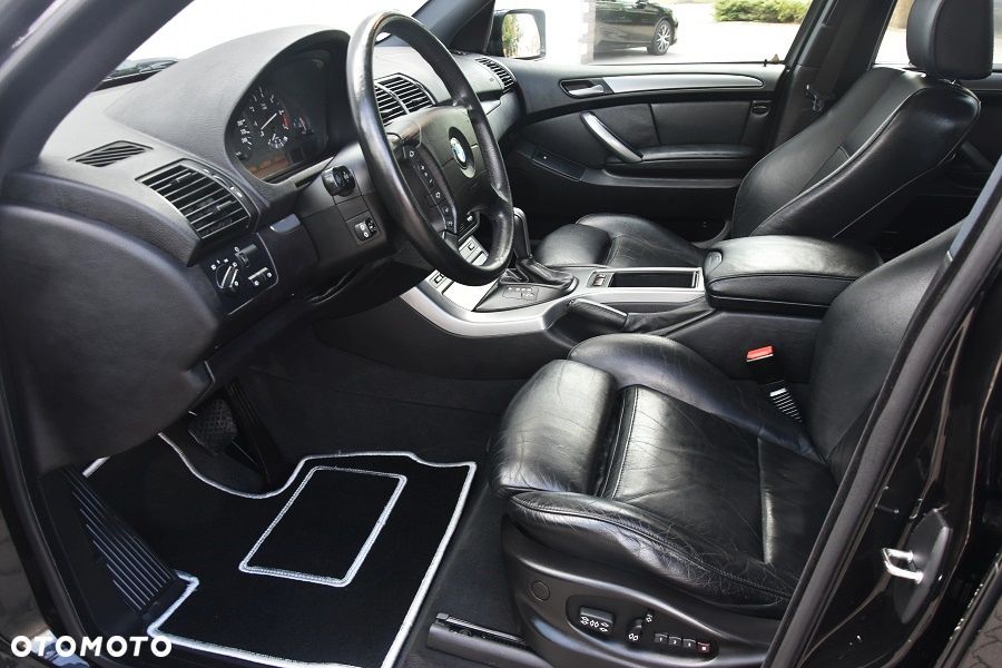 BMW X5 3.0 i - 13
