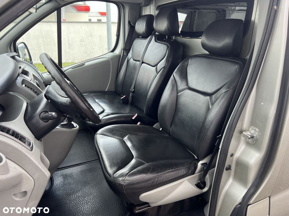 Opel Vivaro LONG - 20
