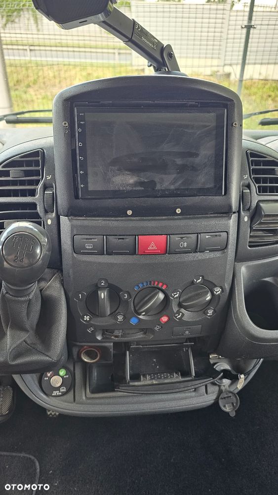 Fiat Ducato SEA 690 Exclusive  2.8JTD gr. Trigano 6 osobowy Alkowa - 21