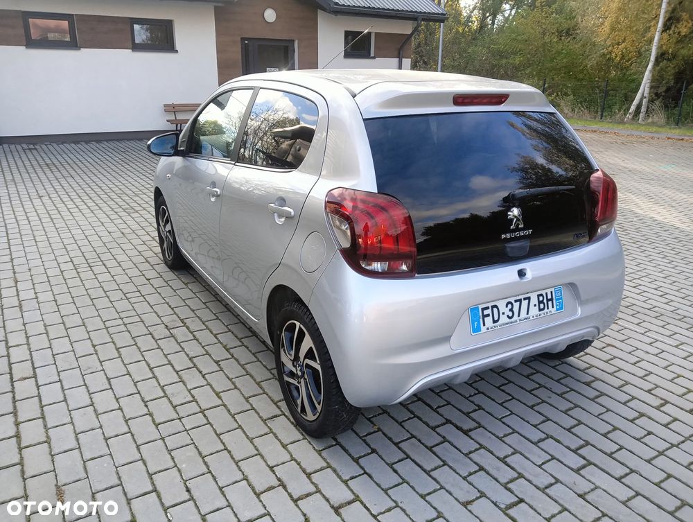 Peugeot 108 - 8