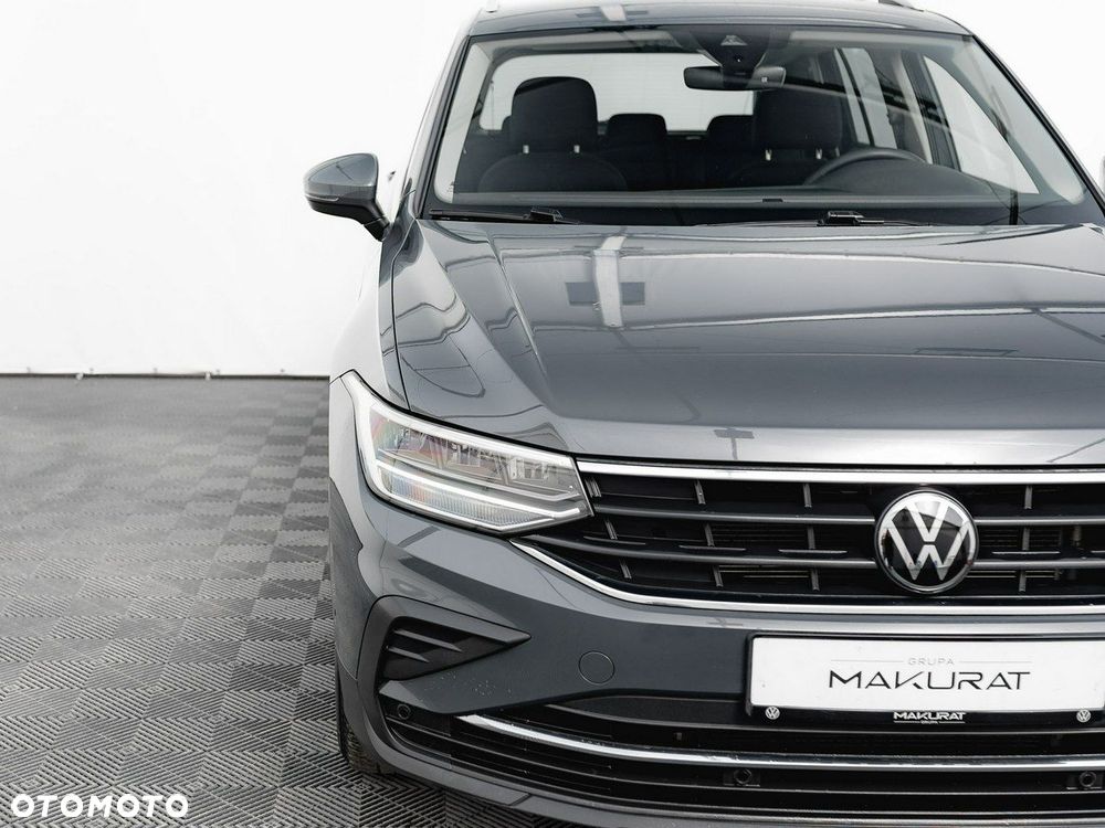 Volkswagen Tiguan - 9