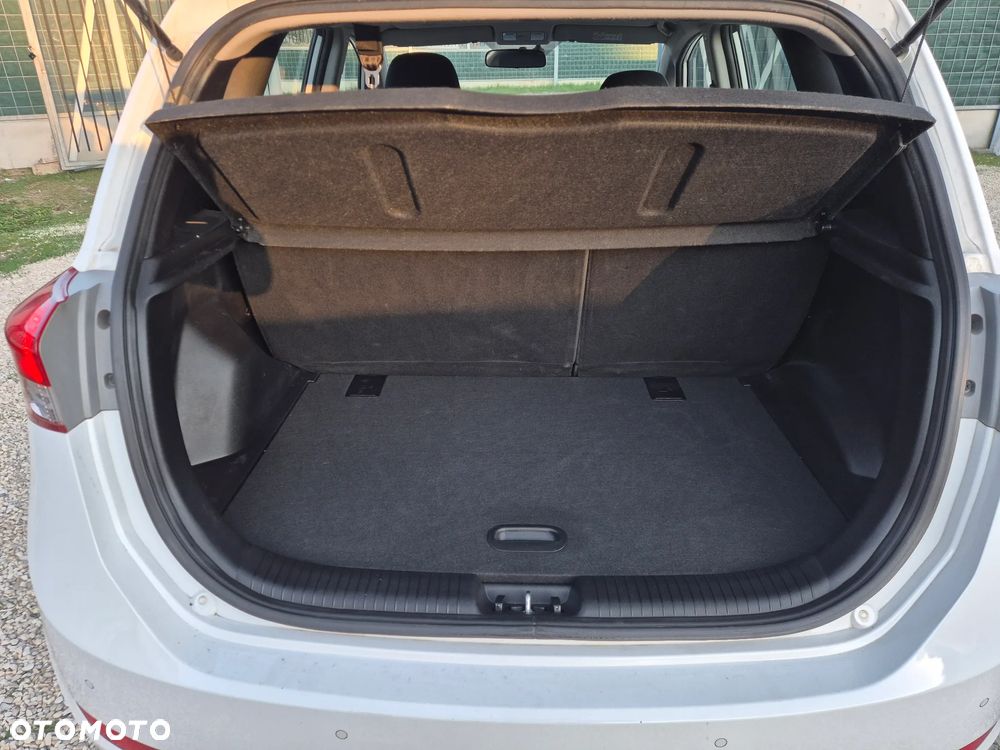 Hyundai ix20 1.4 CRDi Premium - 12