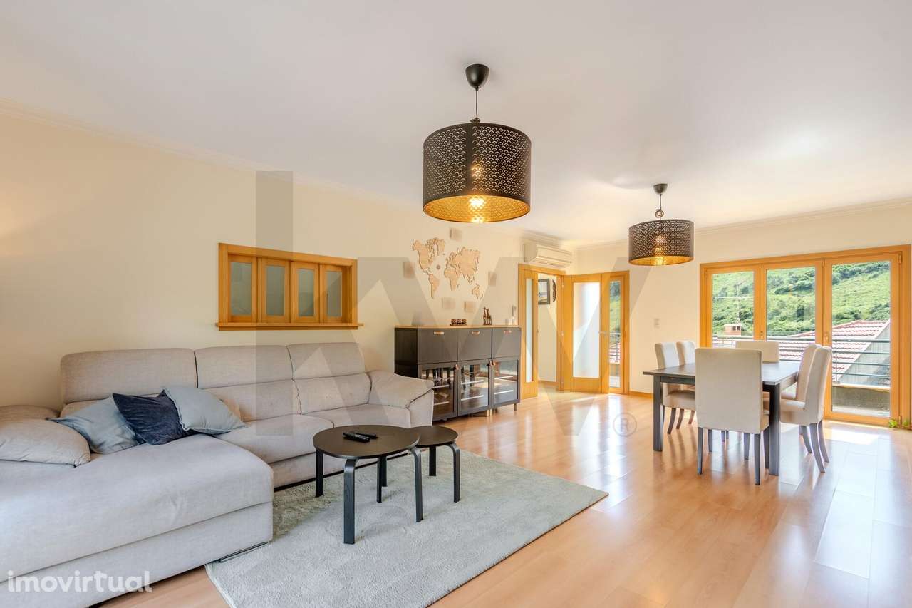 Apartamento T4 Exclusivo em Ramada, Odivelas - Onde a Luz Escolheu Mor - Grande imagem: 4/57