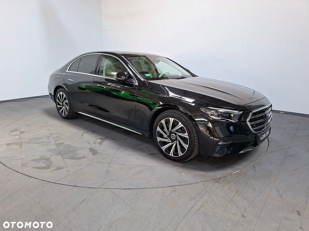 Mercedes-Benz Klasa E - 19