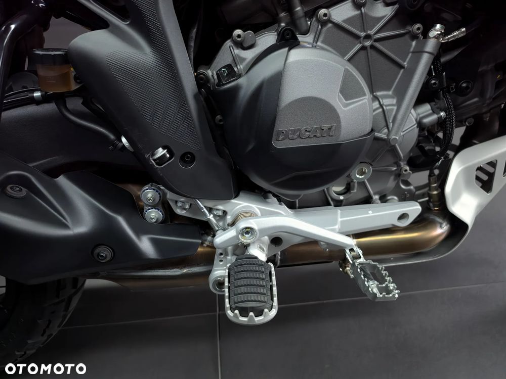 Ducati DesertX - 7