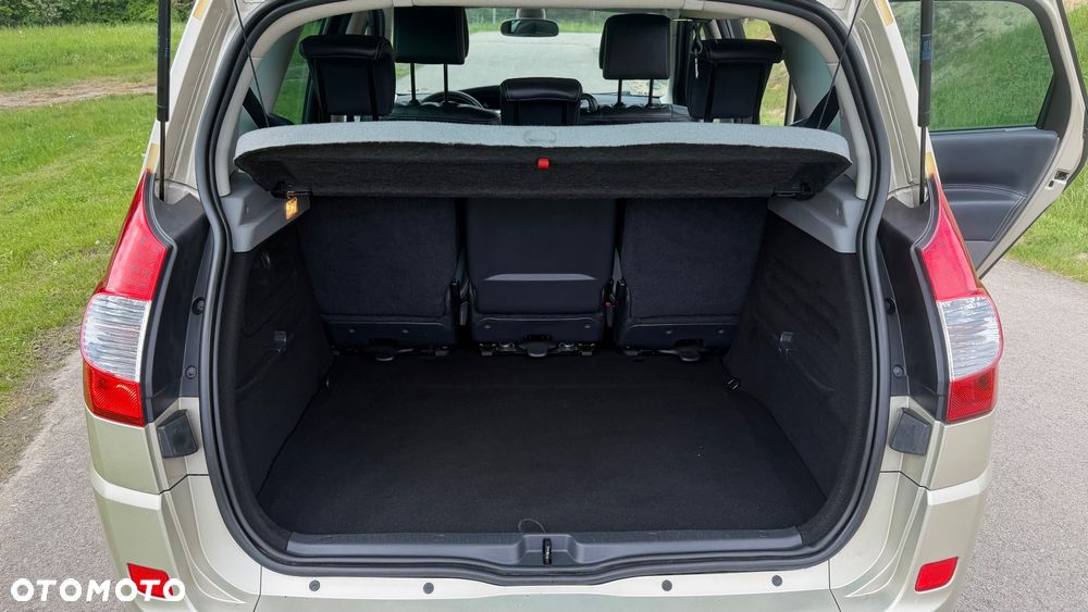 Renault Scenic 1.6 16V Conquest - 32