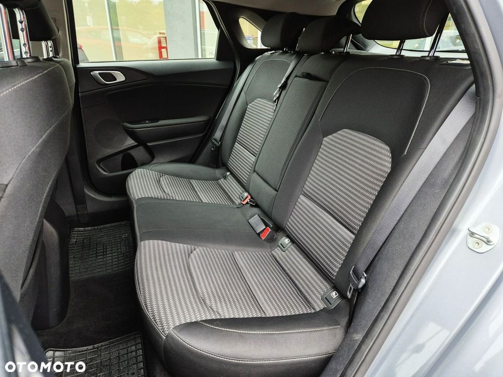 Kia Ceed 1.5 T-GDI M DCT - 15