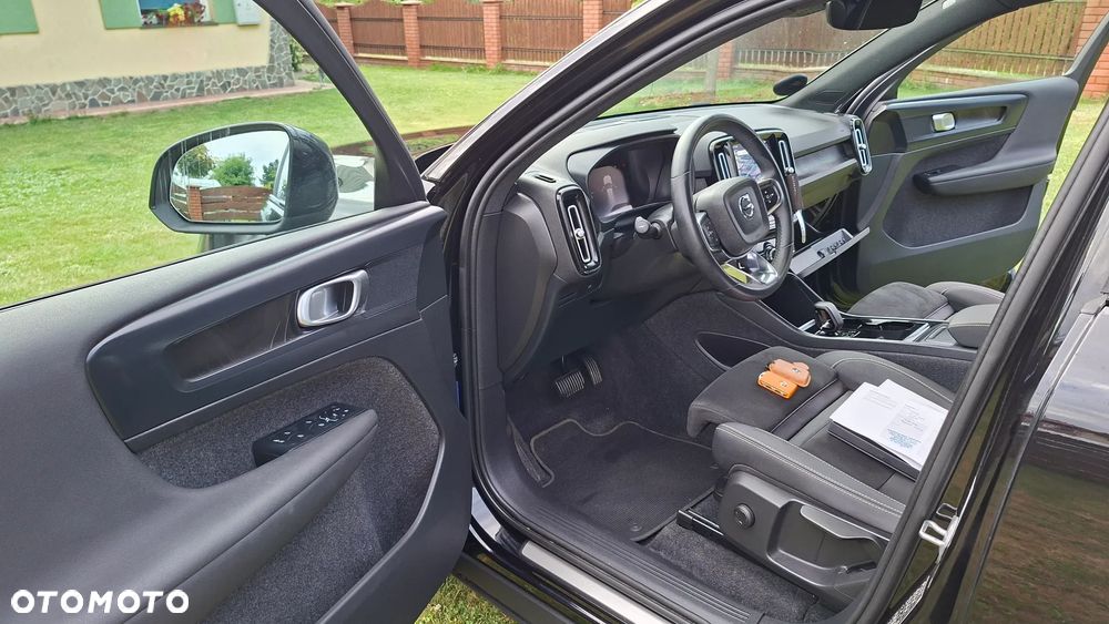 Volvo XC 40 82kWh Recharge Extended Range Plus - 12