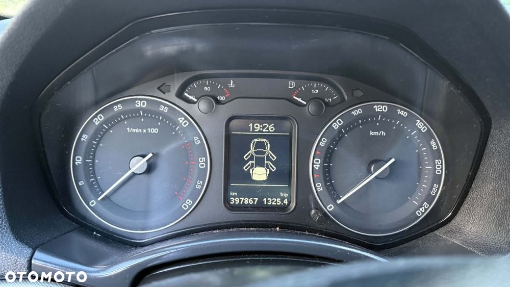 Skoda Octavia 2.0 TDI Ambiente - 26