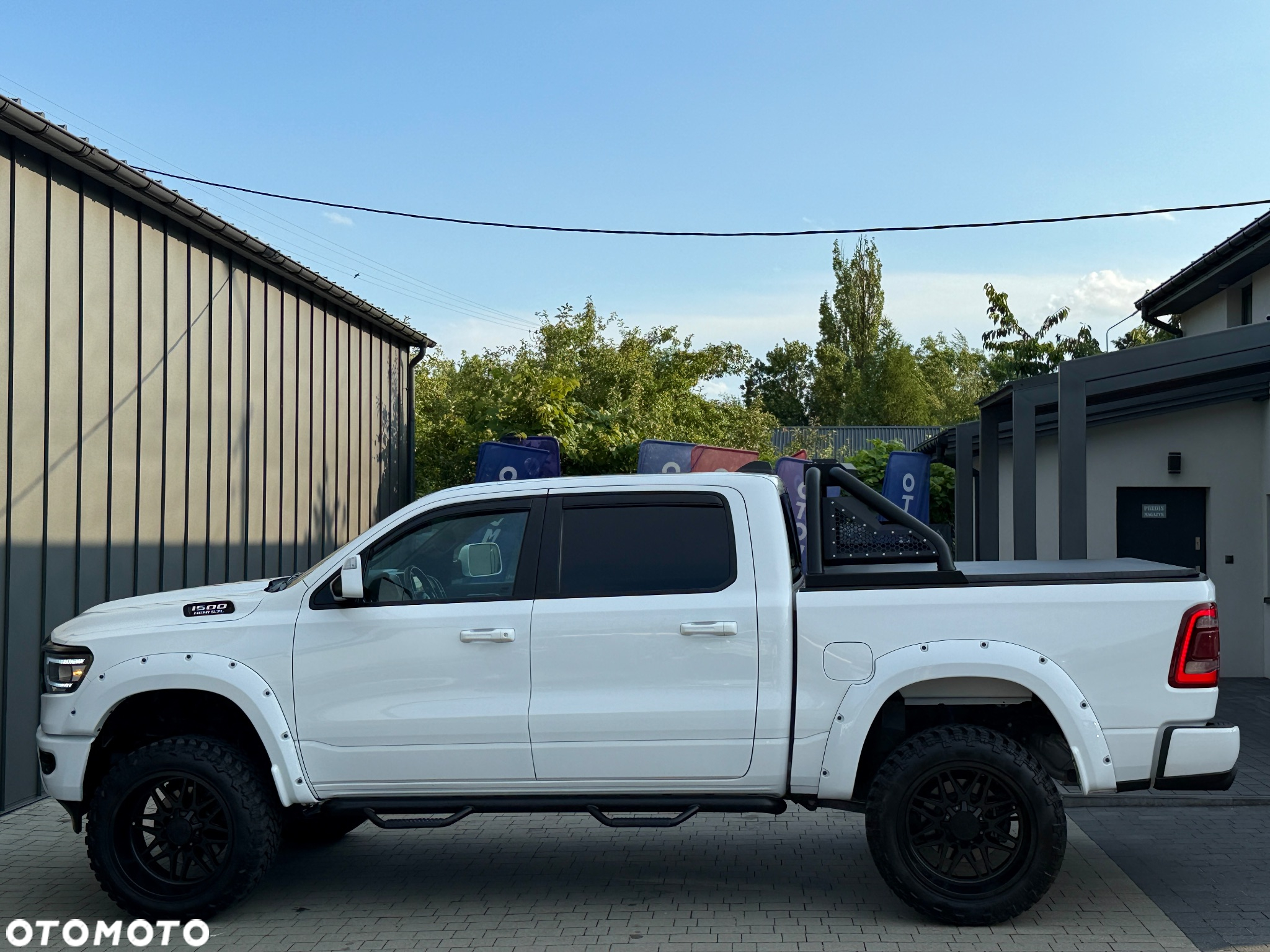 Dodge RAM 1500 5.7 4x4 - 19