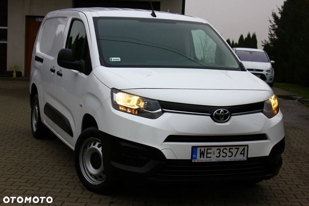 Toyota Proace City CHŁODNIA 1.5D-4D 102KM LONG L2 3 Osobowy - 4