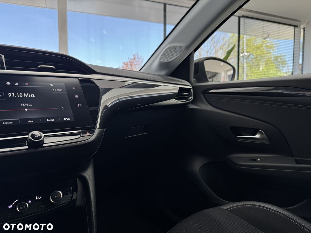 Opel Corsa - 25