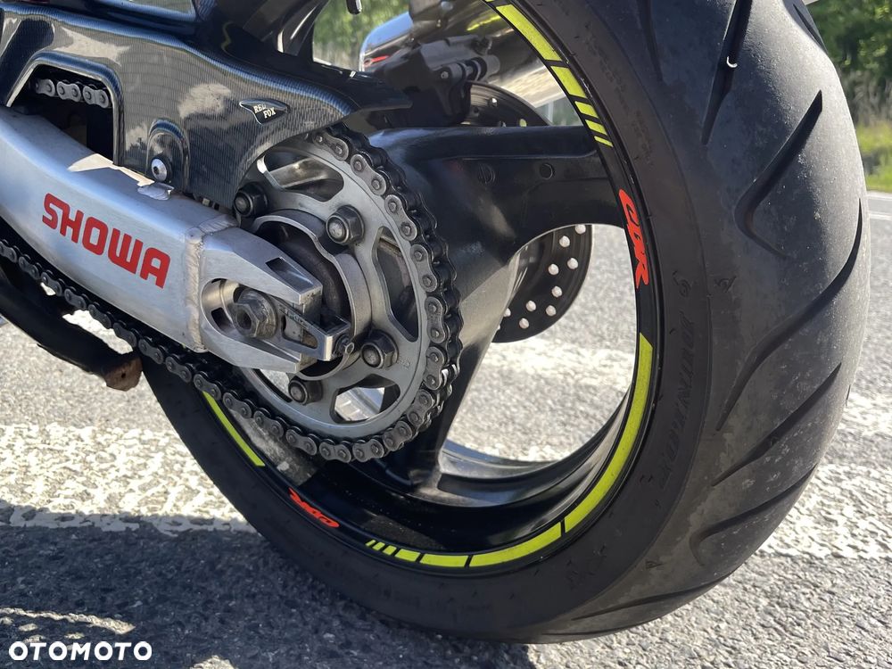 Honda CBR - 9