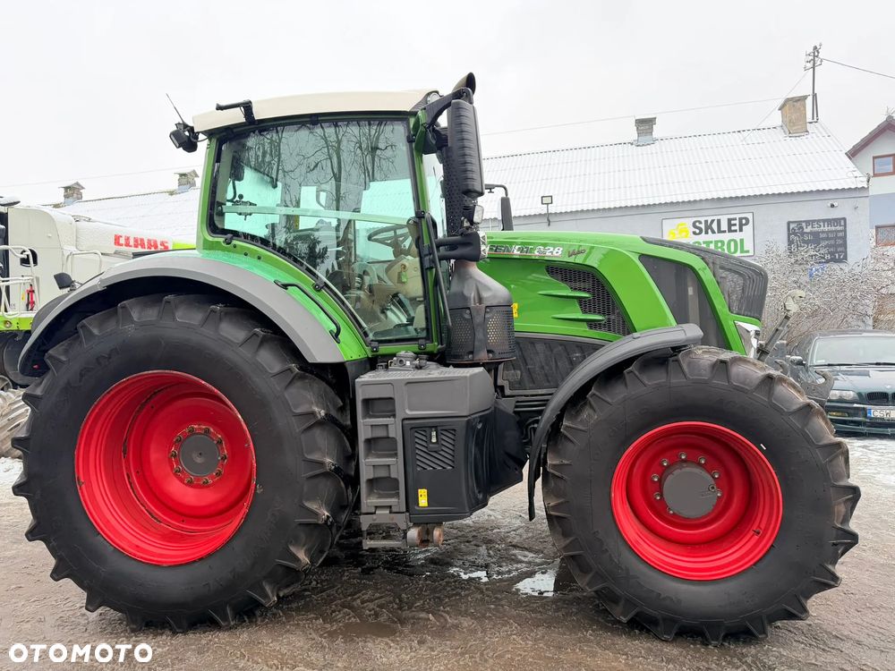 Fendt 828 Vario Profi Plus - 9