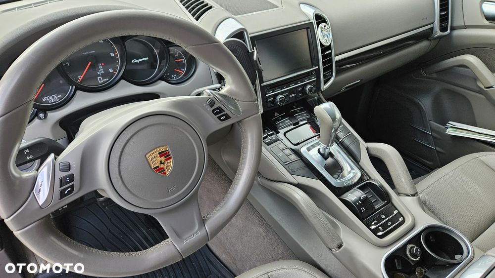 Porsche Cayenne Diesel Platinum Edition - 5