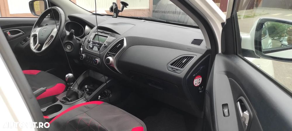 Hyundai Tucson - 11