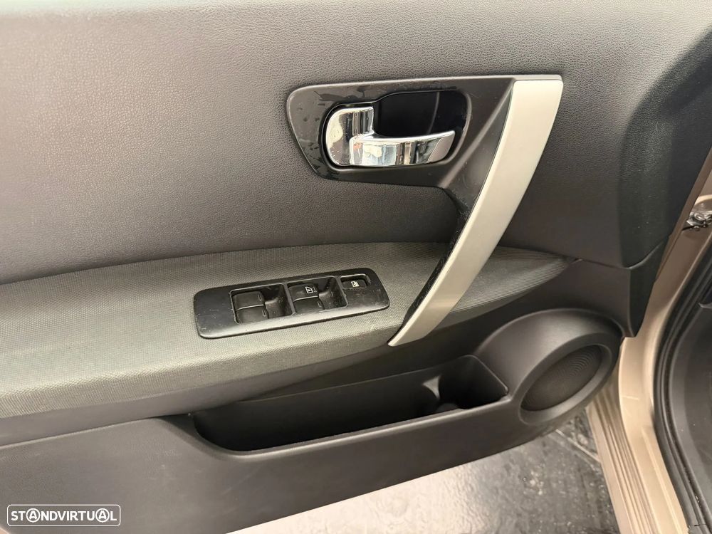 Nissan Qashqai - 5