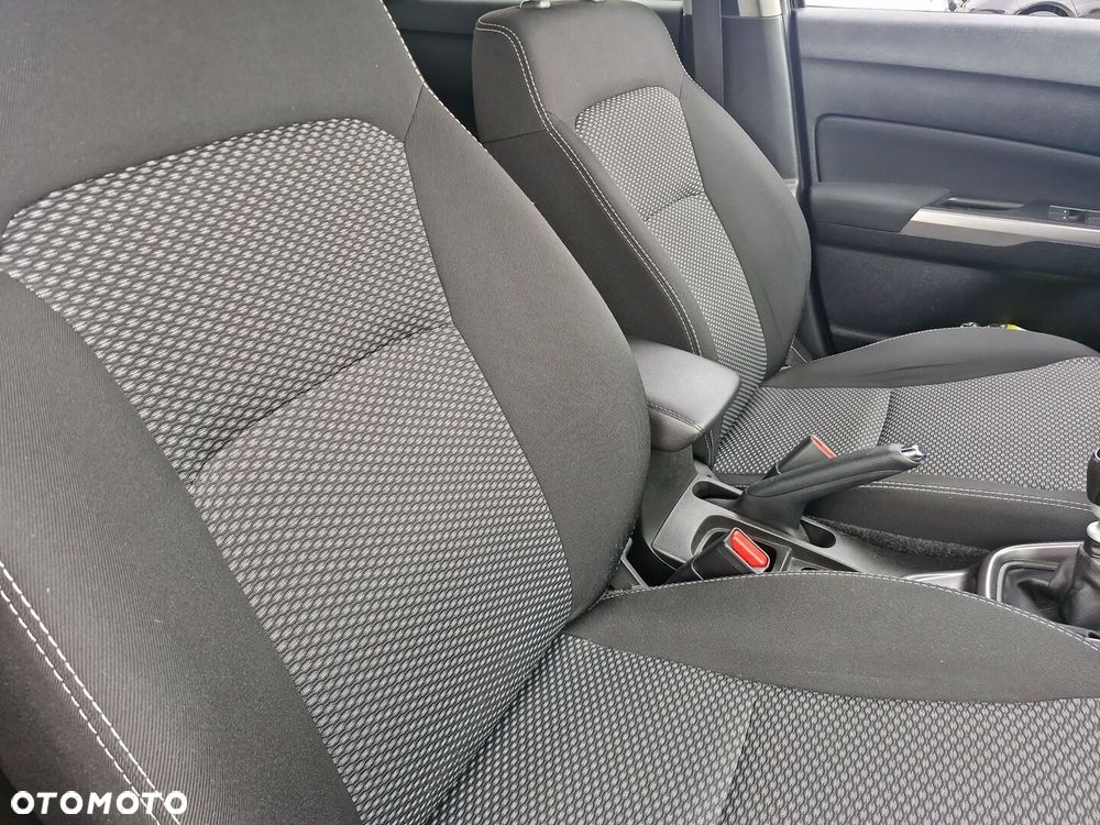 Suzuki Vitara - 10
