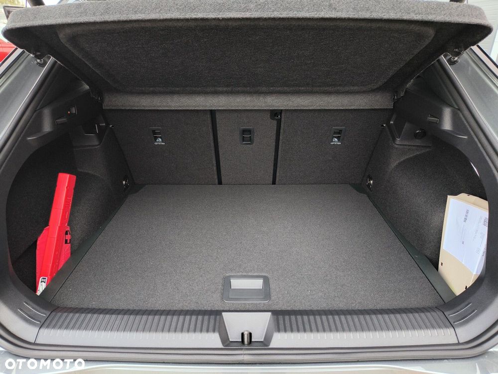 Volkswagen T-Roc 1.5 TSI R-Line DSG - 32