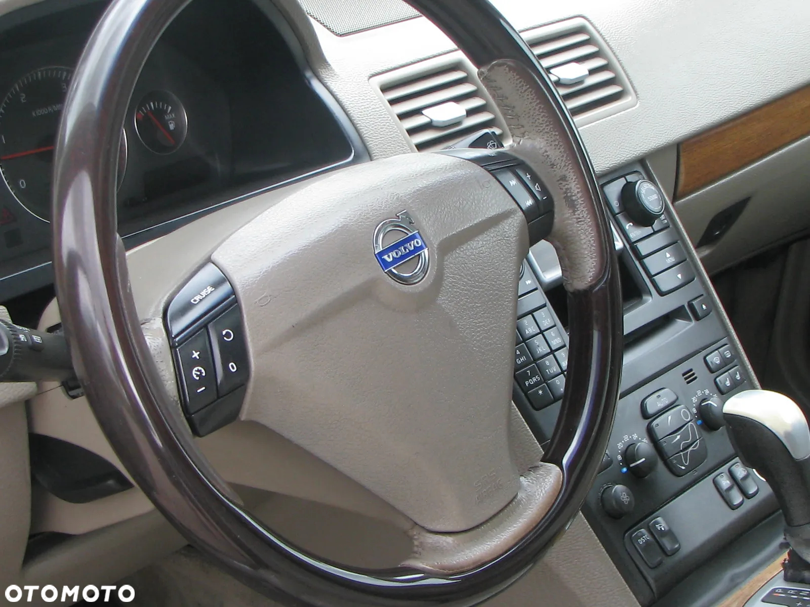 Volvo XC 90 2.4 D5 - 18