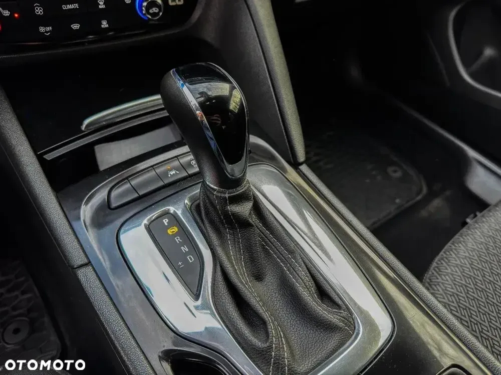 Opel Insignia 2.0 CDTI Innovation S&S - 9