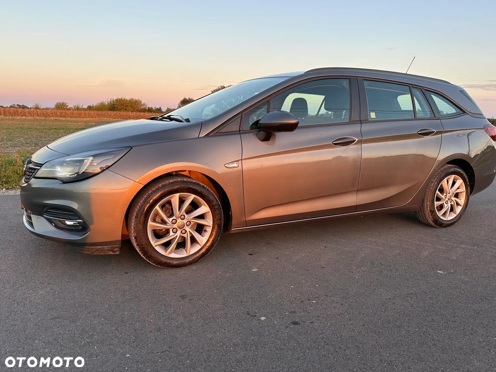 Opel Astra V 1.2 T Ultimate S&S - 4