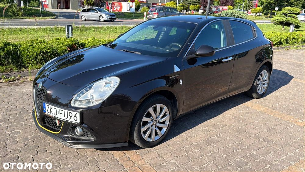 Alfa Romeo Giulietta 2.0 JTDM Exclusive TCT - 11