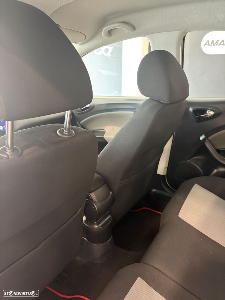 SEAT Ibiza 1.6 TDI CR Style - 14