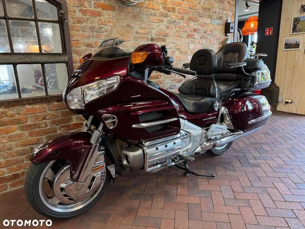 Honda GL - 6