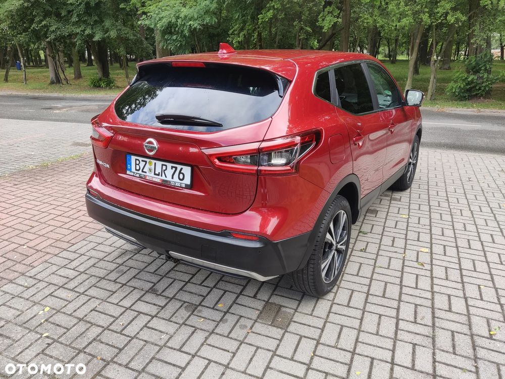 Nissan Qashqai 1.2 DIG-T 360 - 5