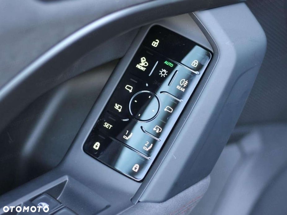 Audi SQ5 TFSI mHEV 270 kW Quattro S tronic - 17