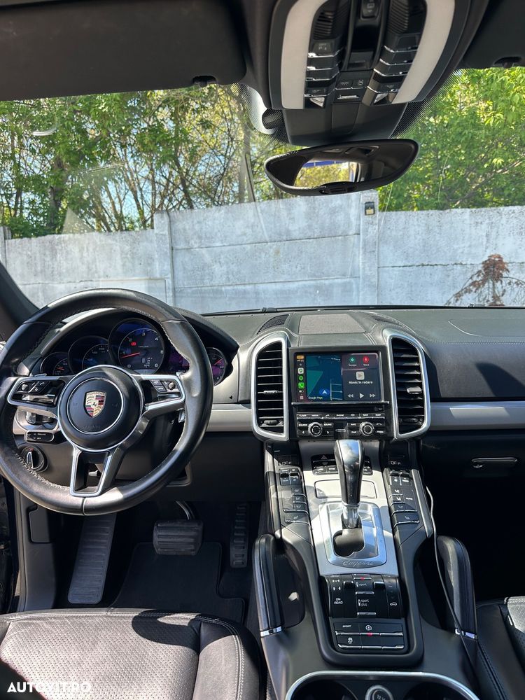 Porsche Cayenne - 13