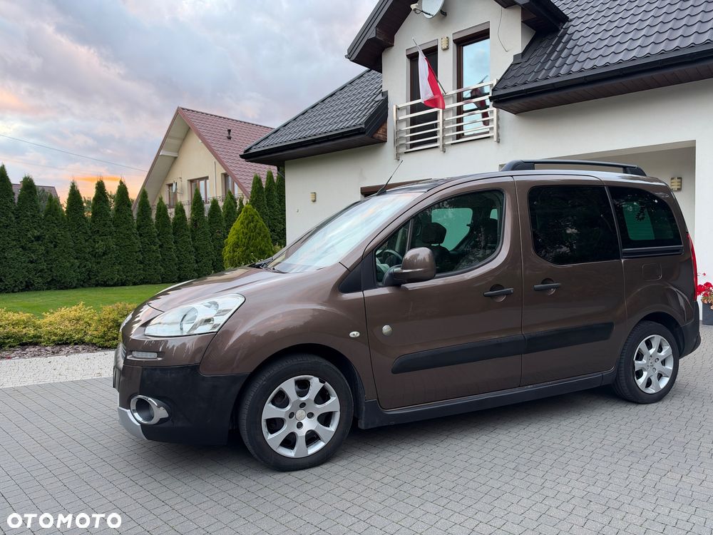 Peugeot Partner 2012 photo 2