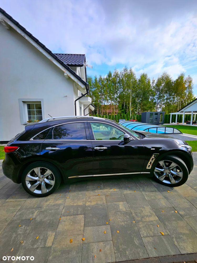 Infiniti FX FX30d S - 6