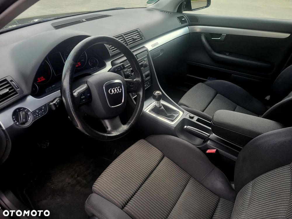Audi A4 Avant 1.8 T quattro - 16