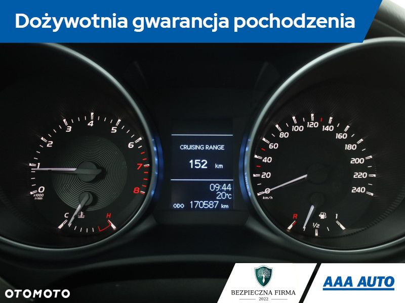 Toyota Avensis - 9