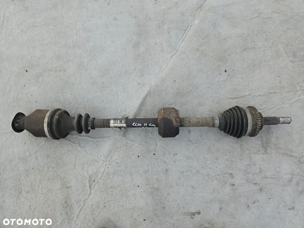 Półoś lewa prawa przód przednia Renault Clio II Lift 1,2 2005r 8200240430 - 1