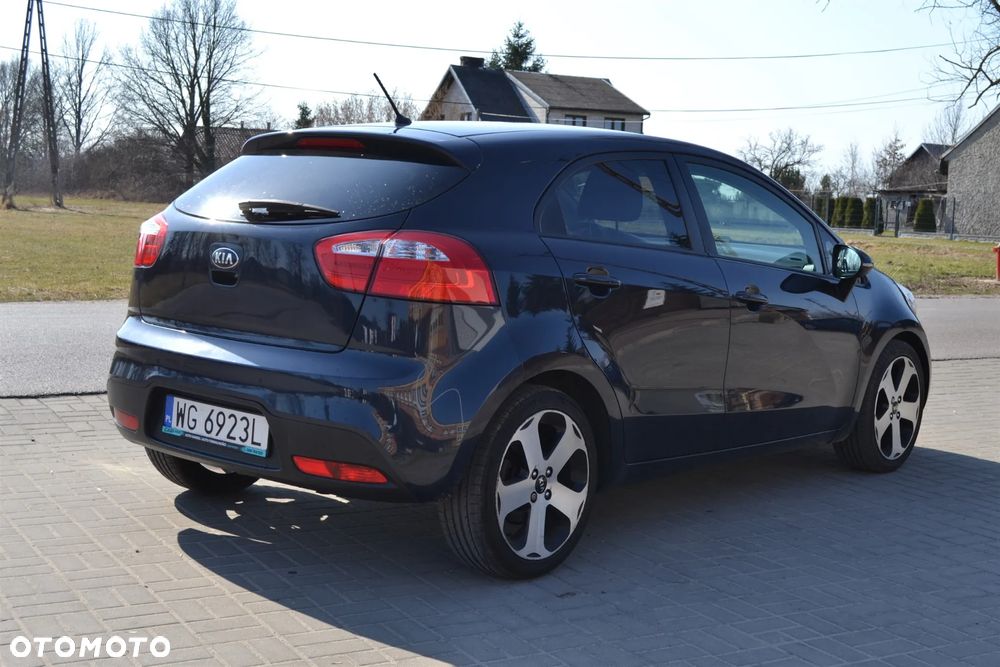 Kia Rio 1.2 Business Line - 5