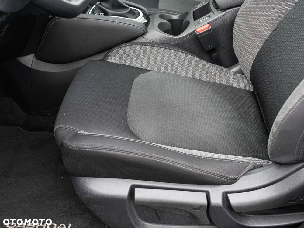 Nissan Qashqai 1.3 DIG-T N-Connecta DCT - 11