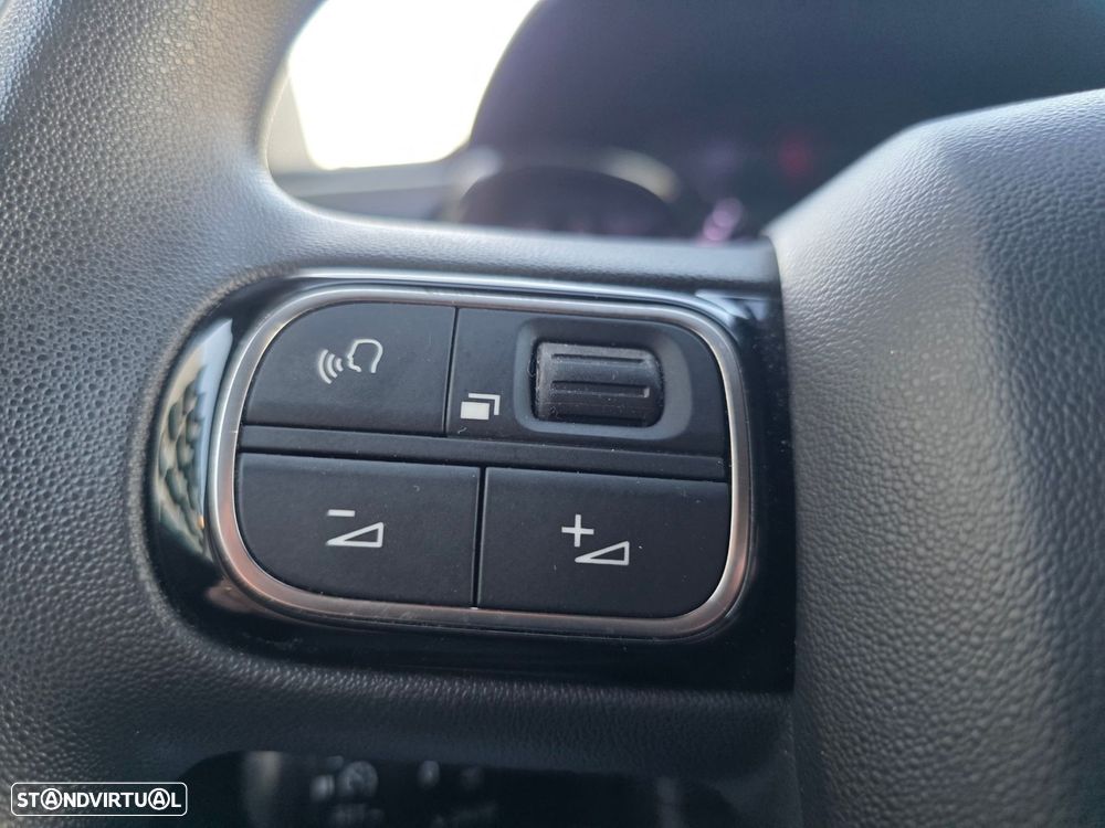 Citroën C3 1.2 PureTech C-Series - 12