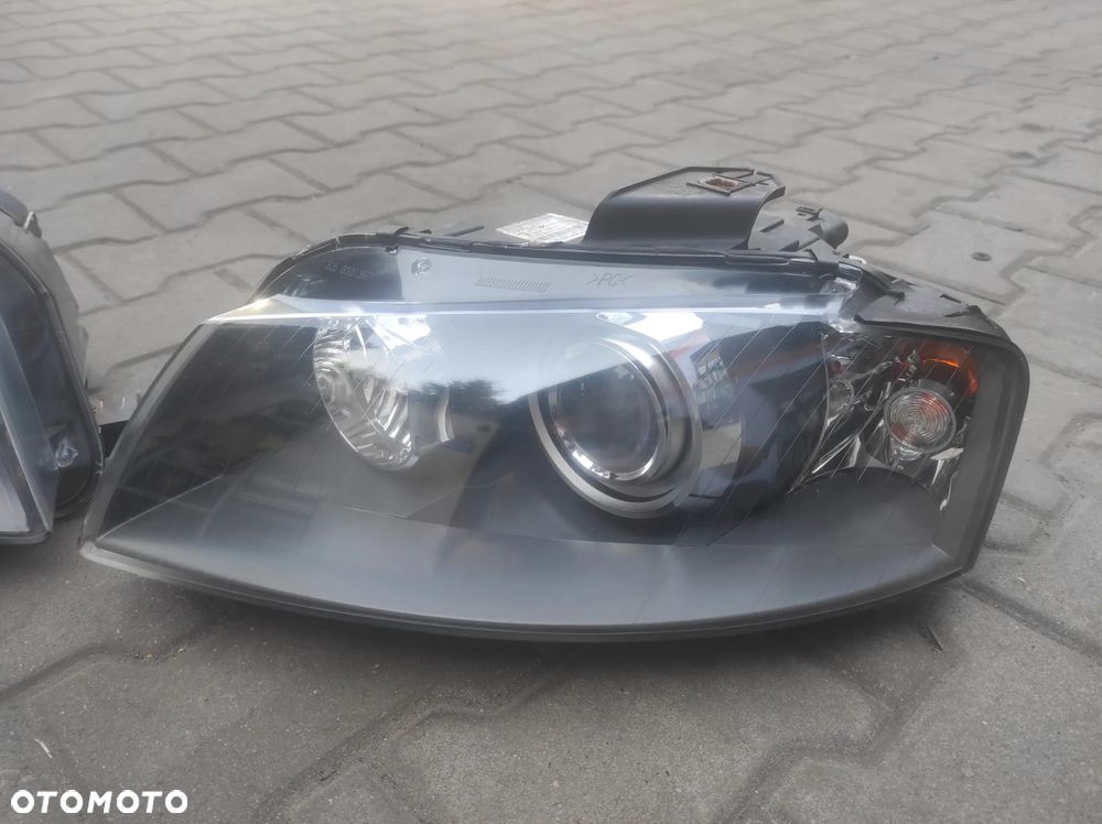 AUDI A3 8P 03-08R LAMPA LEWA PRAWA PRZEDNIA LEWY PRAWY PRZÓD BIXENON SKRĘTNY EUROPA 8P0941029R ORYGINALNE CAŁE WYSYŁKA !!!!! - 2
