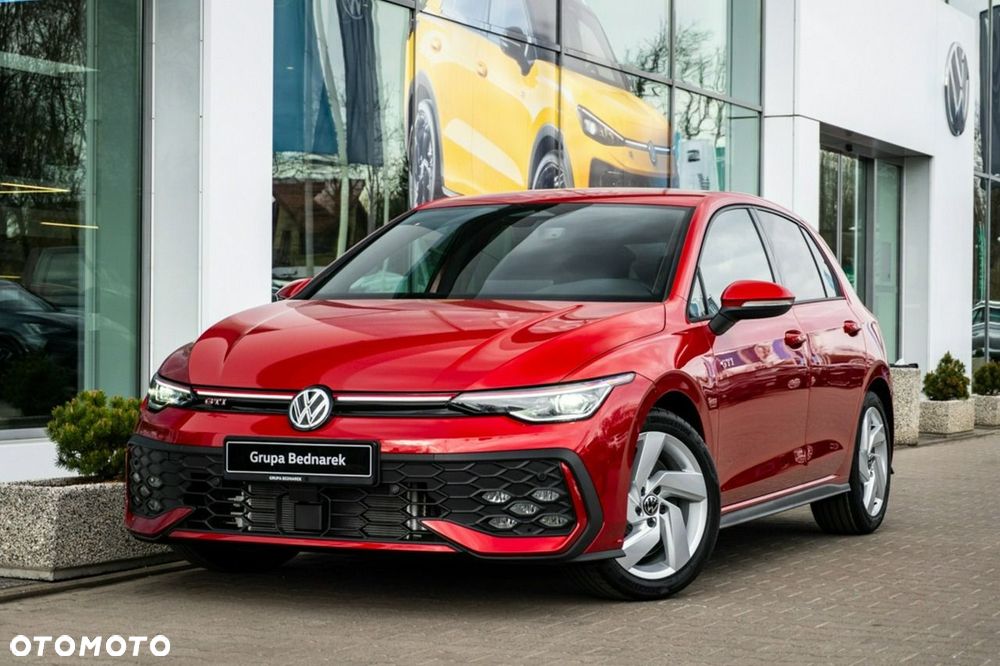 Volkswagen Golf - 3