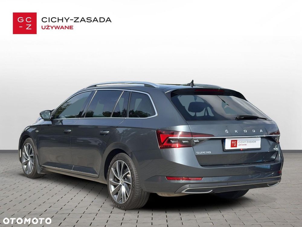 Skoda Superb 2.0 TDI SCR 4x4 L&K DSG - 4