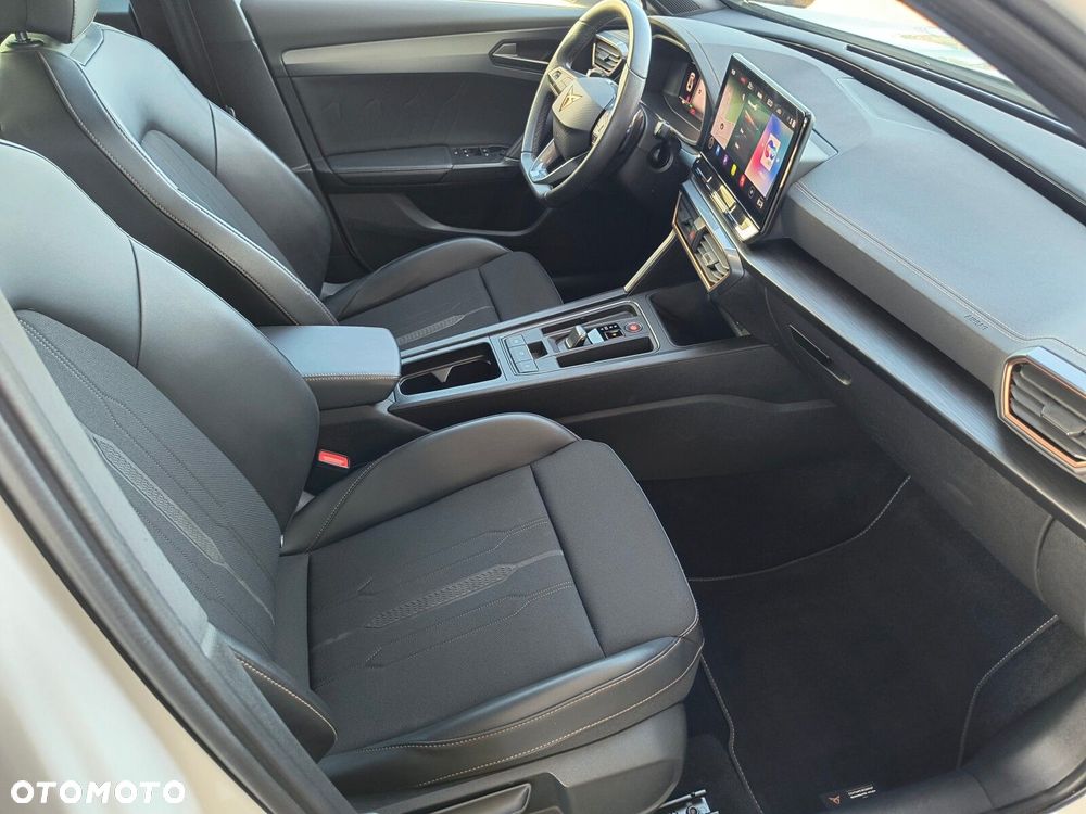 Cupra Formentor 1.4 e-Hybrid DSG - 17