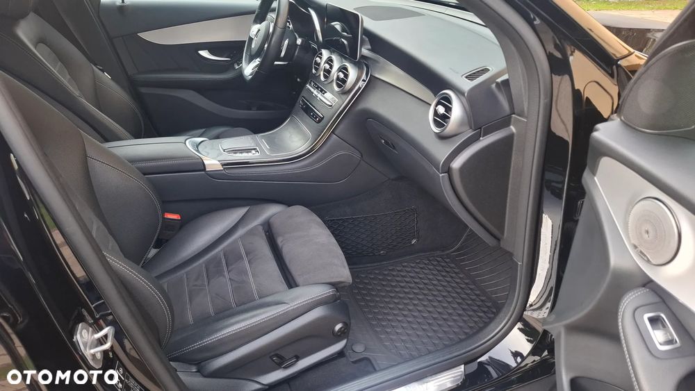 Mercedes-Benz GLC 200 d 4Matic 9G-TRONIC AMG Line Plus - 11