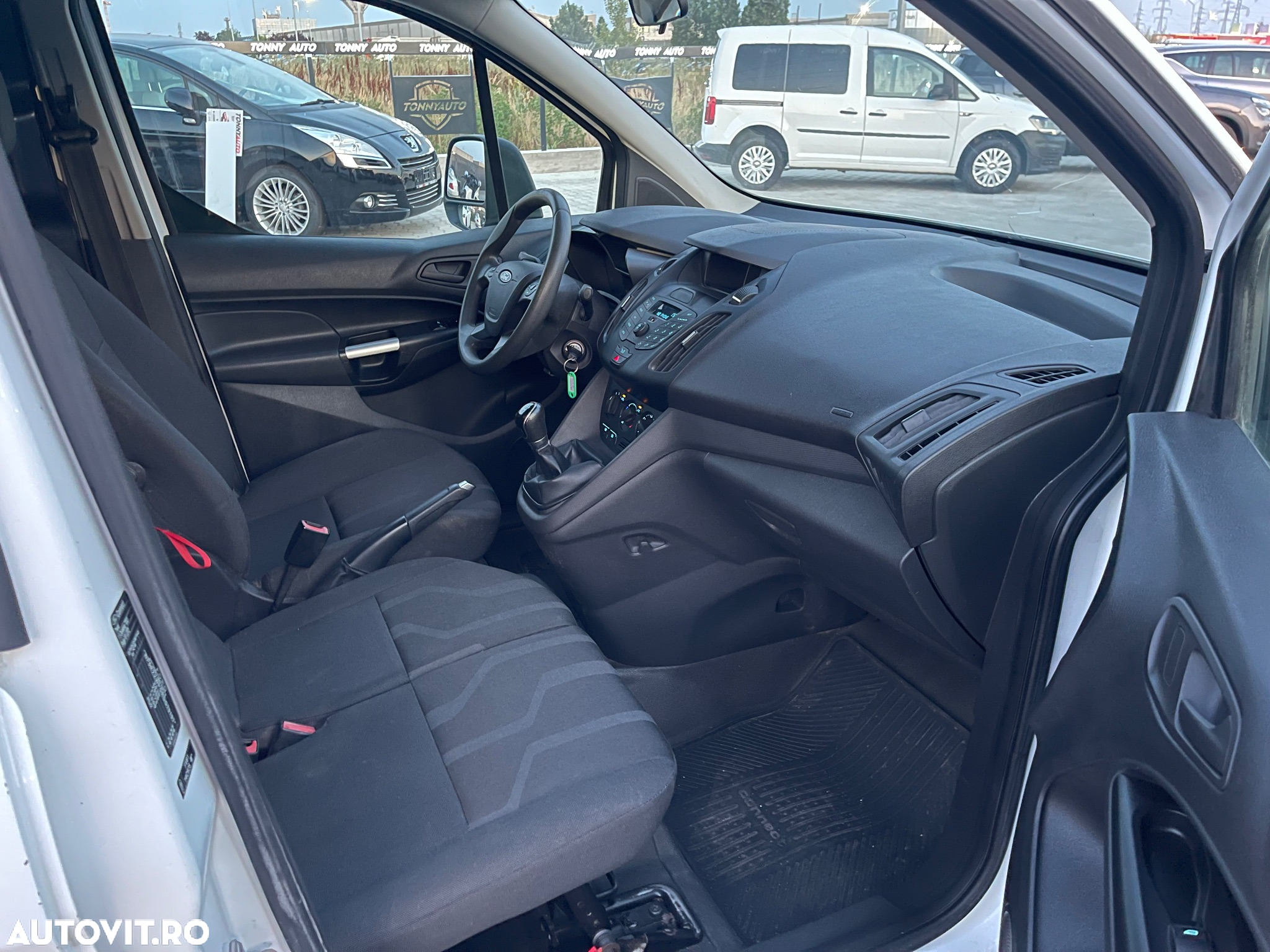 Ford Conect - 10