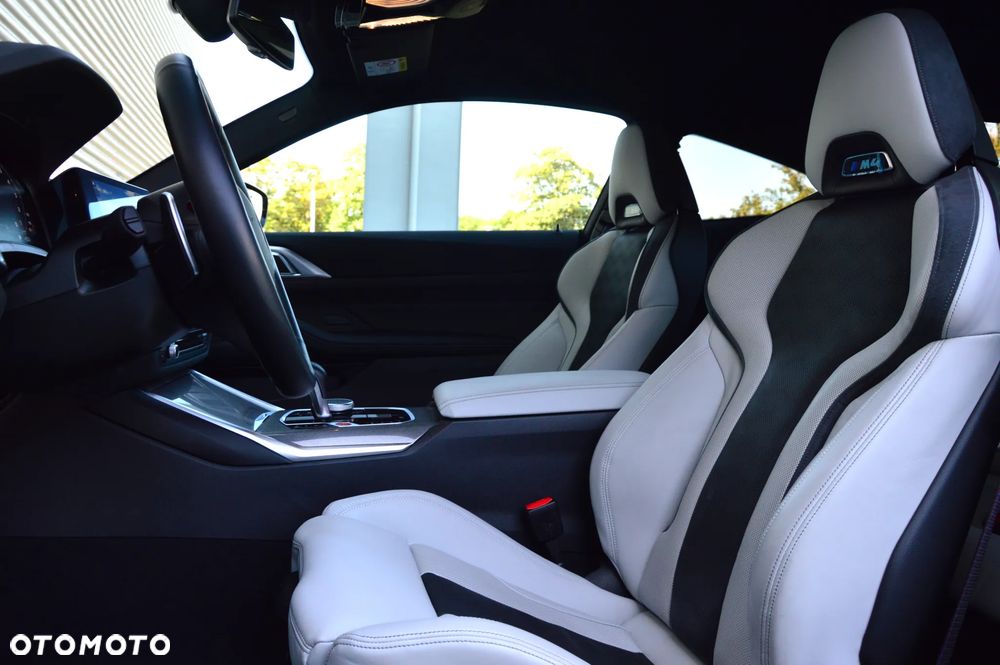 BMW M4 Competition M xDrive sport - 19
